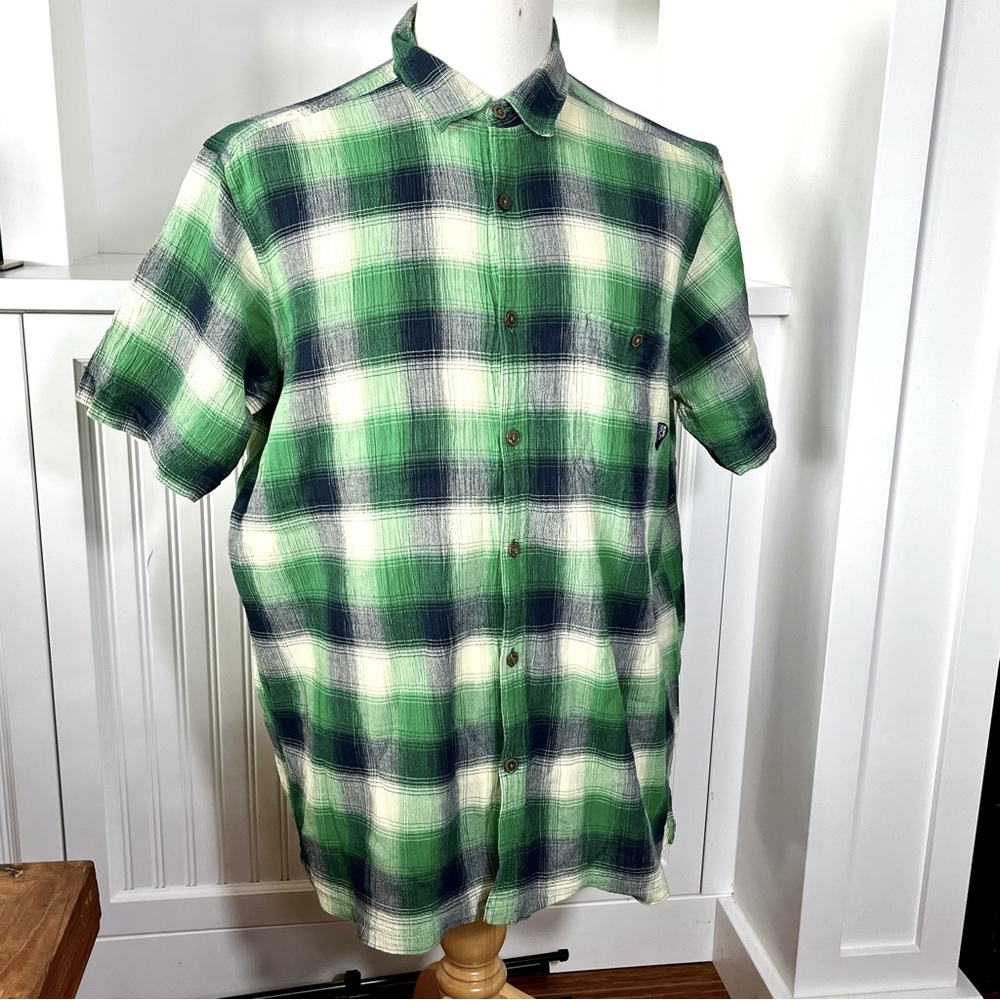 Patagonia Organic Cotton Green Blue Plaid Short Sleeve Button Up Shirt Sz XL